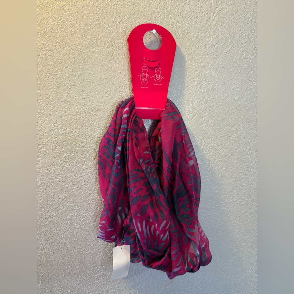 Infinity Scarf - Picture 2 of 3